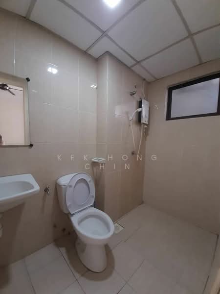 Condominium for Sale at Royal Domain Sri Putramas 2 - Kek Hong Chin - Bathroom - PropertyGuru.com.my
