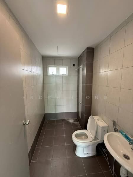 Servis Apartment untuk Disewa di One 49 Residence - Enoch Liong - Bathroom - PropertyGuru.com.my