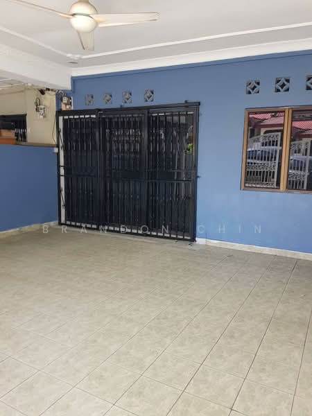 Rumah Teres 1 Tingkat untuk Dijual di Taman Greenwood (Batu Caves) - Brandon Chin - Entrance - PropertyGuru.com.my