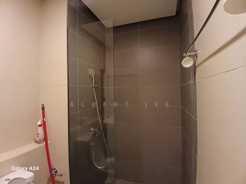 Service Residence for Rent at Paloma @ Tropicana Metropark - Albert Lee - Bathroom - PropertyGuru.com.my