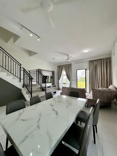 Rumah Teres 2 Tingkat untuk Dijual di Panorama Lapangan Perdana (Ipoh) - Levi Chong - Living Room - PropertyGuru.com.my