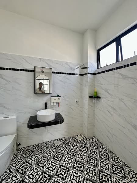 Rumah Teres 2 Tingkat untuk Dijual di Panorama Lapangan Perdana (Ipoh) - Levi Chong - Bathroom - PropertyGuru.com.my