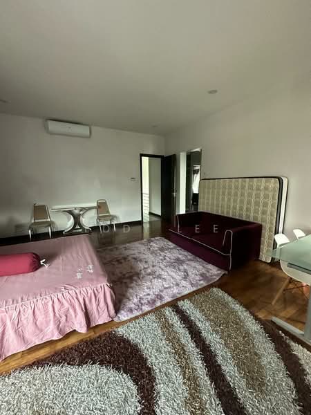 Bungalow for Rent in Taman Yarl (Jalan Klang Lama (Old Klang Road)) - Eddy Lee - Bedroom - PropertyGuru.com.my