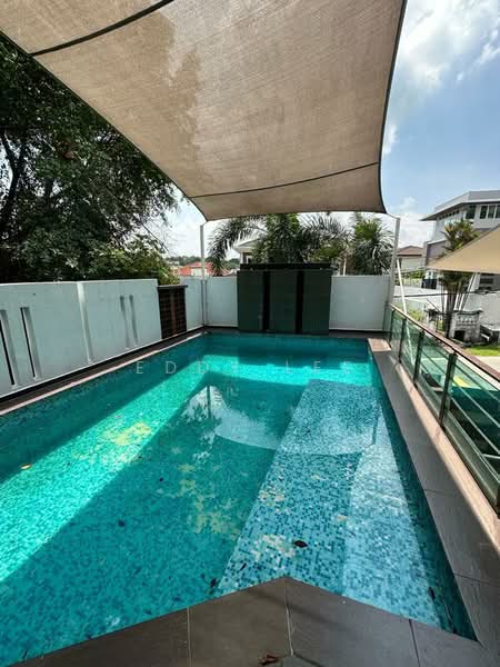 Bungalow for Rent in Taman Yarl (Jalan Klang Lama (Old Klang Road)) - Eddy Lee - Pool - PropertyGuru.com.my