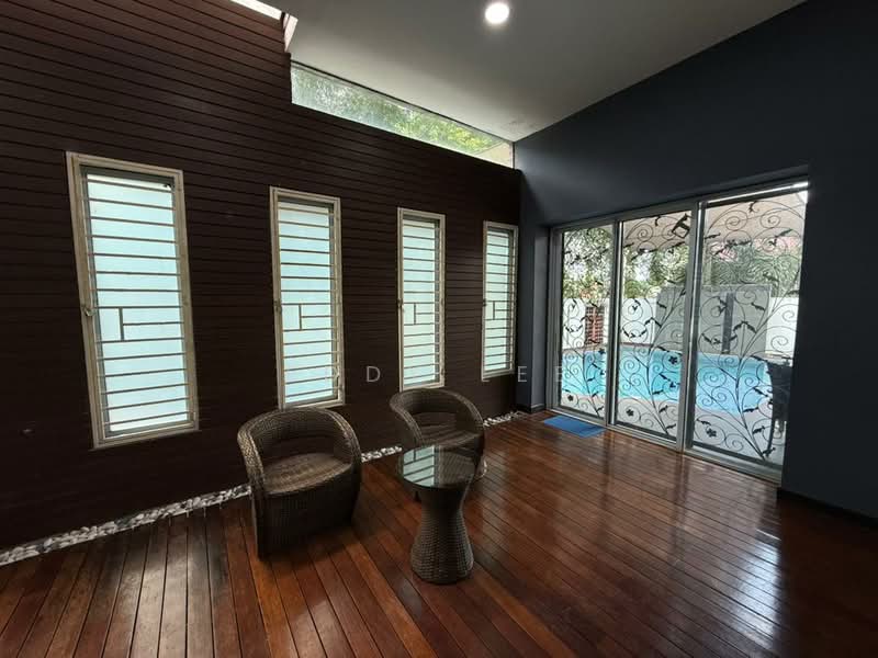 Bungalow for Rent in Taman Yarl (Jalan Klang Lama (Old Klang Road)) - Eddy Lee - Living Room - PropertyGuru.com.my