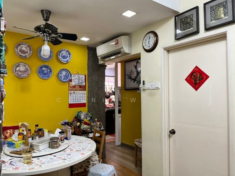 Semi-Detached House for Sale in Alam Damai (Cheras) - Connie Wong - Dining Room - PropertyGuru.com.my