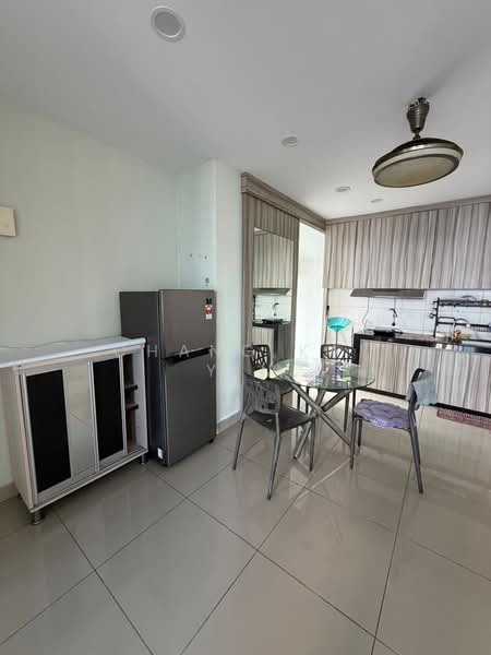 Servis Apartment untuk Disewa di D'Ambience Residences (Pangsapuri Ikatan Flora) - Chang Kai Yin - Kitchen - PropertyGuru.com.my