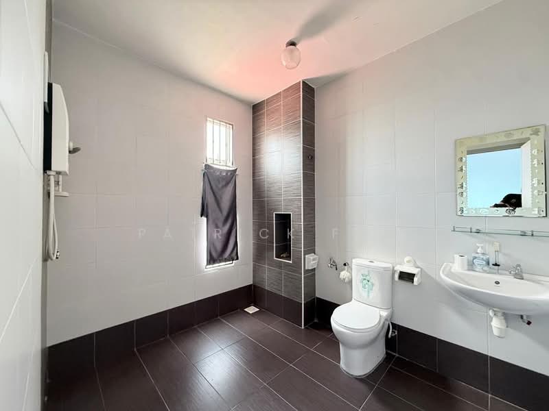 Rumah Teres 2 Tingkat untuk Dijual di Johor Bahru (Johor) - Patrick Foo - Bathroom - PropertyGuru.com.my