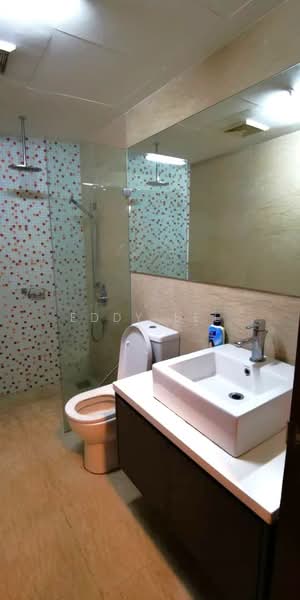 Service Residence for Sale at Regalia Residence - Eddy Lee - Bathroom - PropertyGuru.com.my