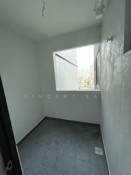 Pangsapuri untuk Disewa di Residensi Max - Vincent Lai - Balcony - PropertyGuru.com.my