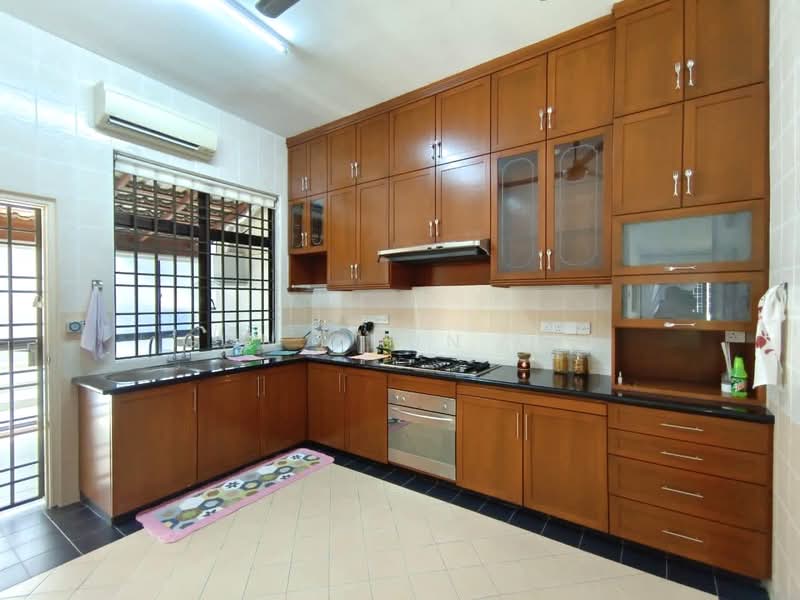 2-storey Terraced House for Rent in Batu Ferringhi (Penang) - Gan Chun Kai - Kitchen - PropertyGuru.com.my