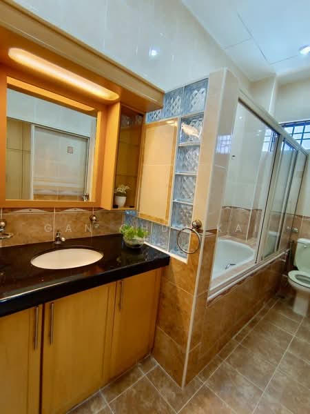 2-storey Terraced House for Rent in Batu Ferringhi (Penang) - Gan Chun Kai - Bathroom - PropertyGuru.com.my