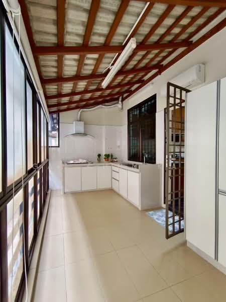 2-storey Terraced House for Rent in Batu Ferringhi (Penang) - Gan Chun Kai - Kitchen - PropertyGuru.com.my