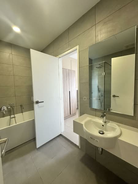 Service Residence for Rent at Dorsett Waterfront Subang - Boon Hooi Yew - Bathroom - PropertyGuru.com.my
