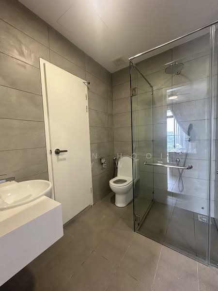 Service Residence for Rent at Dorsett Waterfront Subang - Boon Hooi Yew - Bathroom - PropertyGuru.com.my