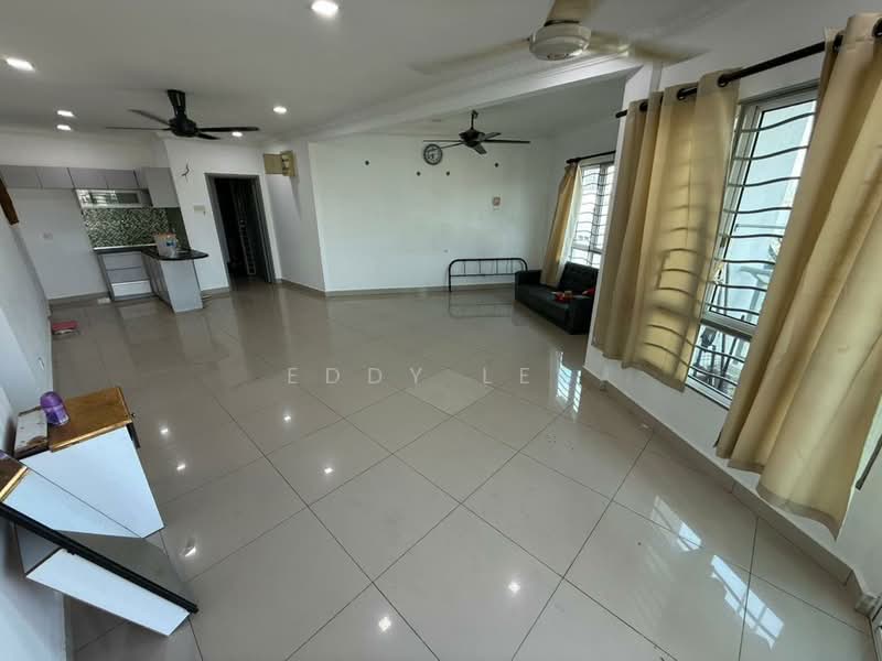 Condominium for Sale at Seri Puteri - Eddy Lee - Living Room - PropertyGuru.com.my