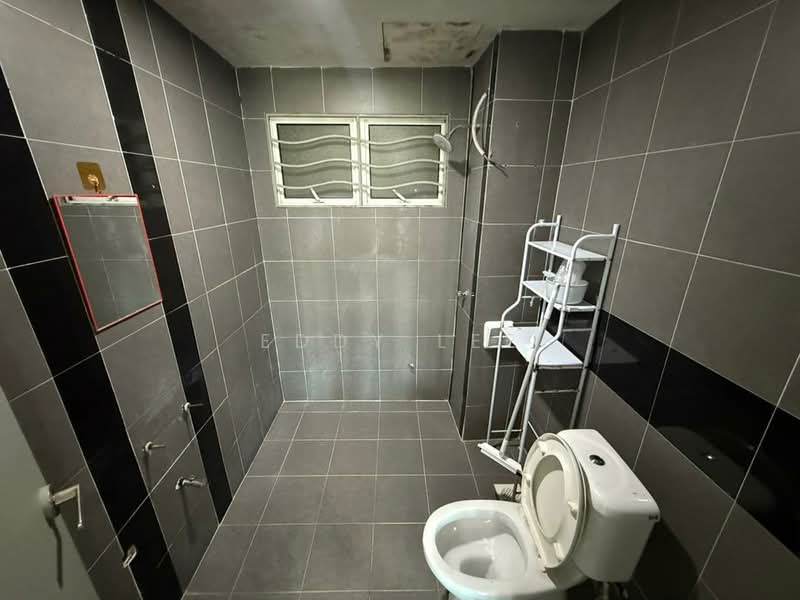 Condominium for Sale at Seri Puteri - Eddy Lee - Bathroom - PropertyGuru.com.my