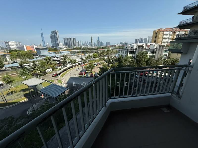 Condominium for Sale at Seri Puteri - Eddy Lee - Balcony - PropertyGuru.com.my