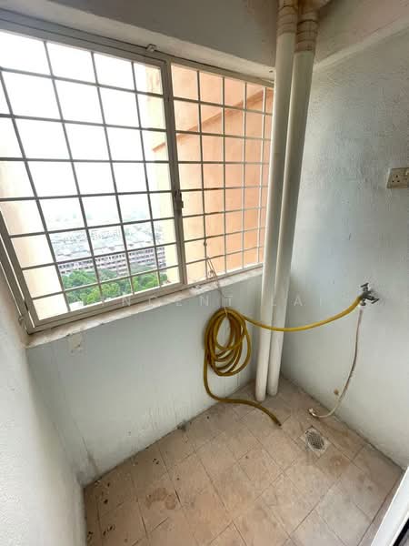 Pangsapuri untuk Disewa di Vista Saujana - Vincent Lai - Balcony - PropertyGuru.com.my