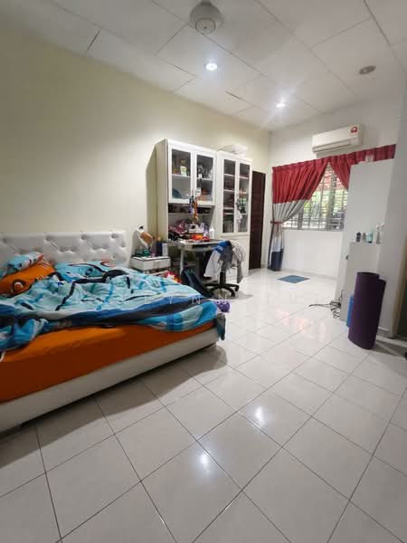 Kampung Batu Belah untuk Untuk Dijual - RM 990,000, Apr 2026 - Bedroom - PropertyGuru.com.my
