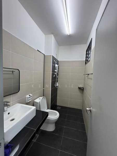 2-storey Terraced House for Rent in Bandar Indahpura (Kulai) - Ken Liew - Bathroom - PropertyGuru.com.my