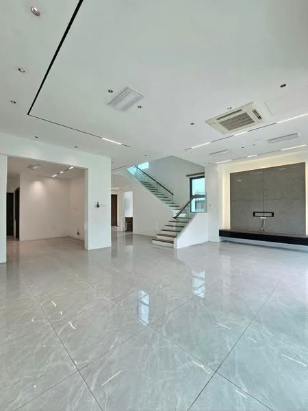 Sunway Lenang Heights untuk Untuk Dijual - RM 2,380,000, Apr 2026 - Living Room - PropertyGuru.com.my