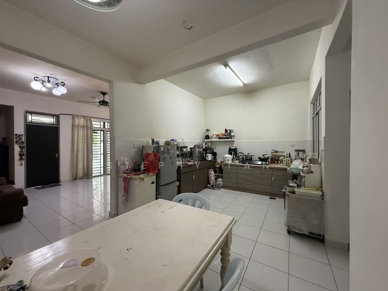 Terraced House for Sale in Skudai (Johor) - Stephy Tan - Kitchen - PropertyGuru.com.my