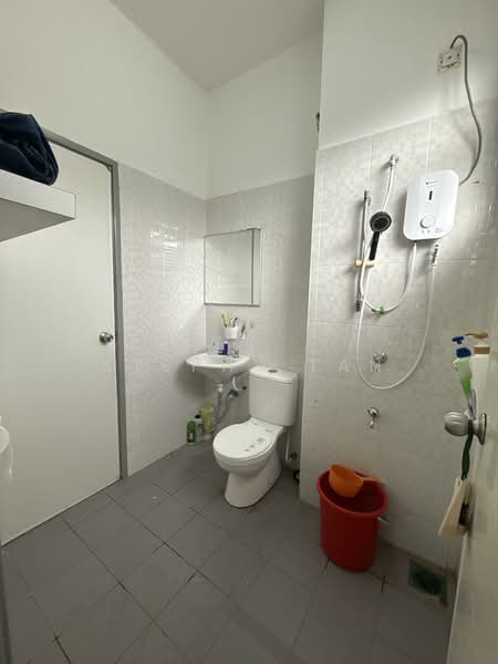 Terraced House for Sale in Skudai (Johor) - Stephy Tan - Bathroom - PropertyGuru.com.my