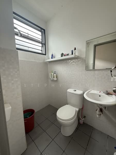 Terraced House for Sale in Skudai (Johor) - Stephy Tan - Bathroom - PropertyGuru.com.my
