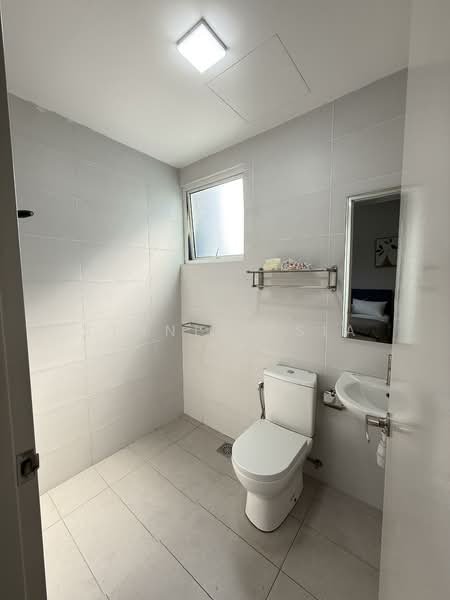 Pangsapuri untuk Disewa di Nadayu 801 - Stanley Sia - Bathroom - PropertyGuru.com.my