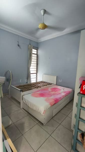 Rumah Bandar untuk Dijual di Petaling Jaya (Selangor) - Eric Lim - Bedroom - PropertyGuru.com.my