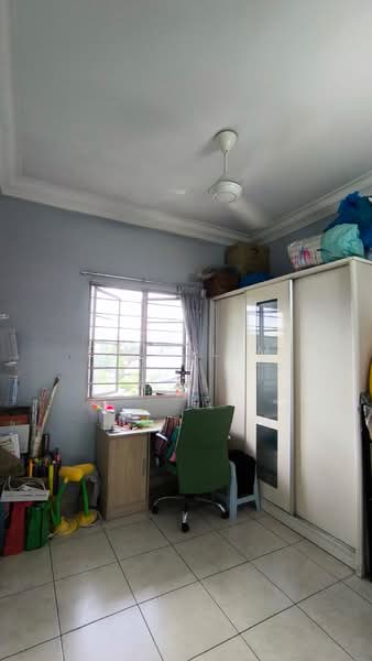 Rumah Bandar untuk Dijual di Petaling Jaya (Selangor) - Eric Lim - Study - PropertyGuru.com.my