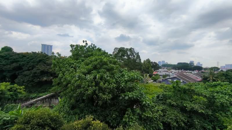 Rumah Bandar untuk Dijual di Petaling Jaya (Selangor) - Eric Lim - View - PropertyGuru.com.my