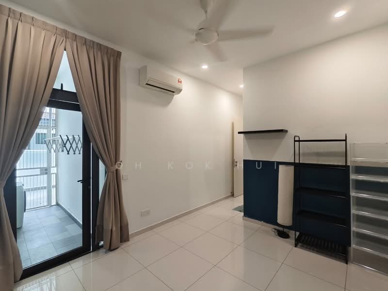 Cluster House for Sale in Eco Botanic (Iskandar Puteri (Nusajaya)) - Loh Kok Hui - Balcony - PropertyGuru.com.my