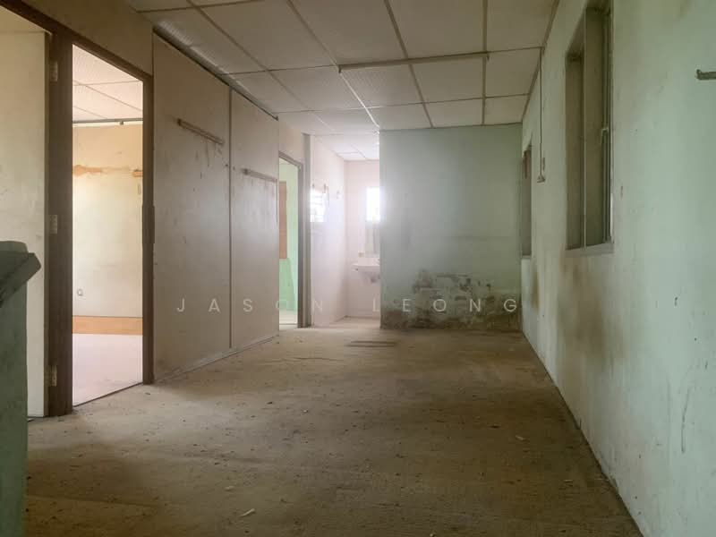 Semi-D Factory for Rent in Kawasan Perindustrian Ringan Bercham (Ipoh) - Jason Leong - Interior - PropertyGuru.com.my