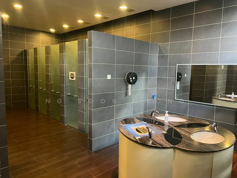 Servis Apartment untuk Dijual di Laman Ceylon - Ng Soon Chong - Bathroom - PropertyGuru.com.my