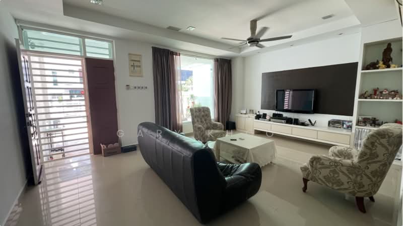 3-storey Terraced House for Sale in Tanjung Bungah (Penang) - Gary Khoo - Living Room - PropertyGuru.com.my