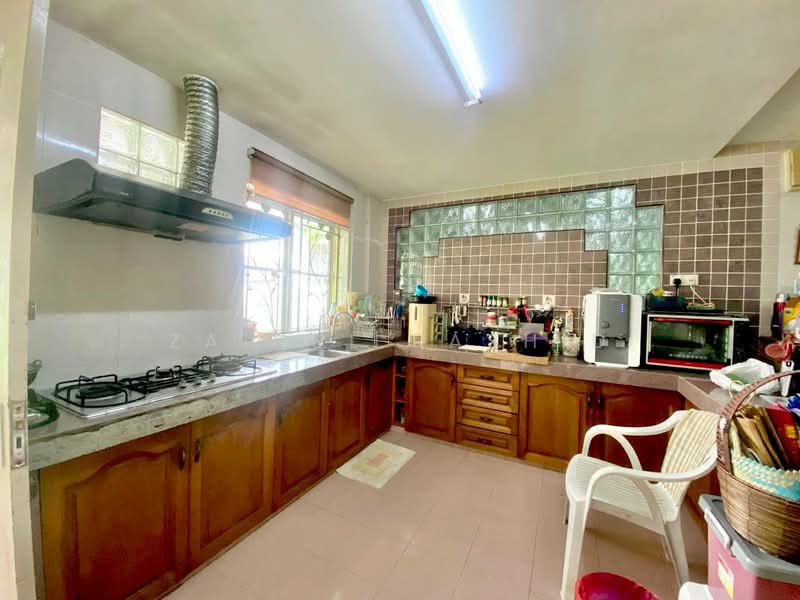 Bungalow for Sale in Taman Melawati (Ulu Kelang) - Zainul Rashid - Kitchen - PropertyGuru.com.my