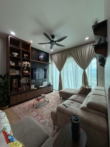 Kondominium untuk Dijual di The Valley Residences @ SkySierra - Zainul Rashid - Living Room - PropertyGuru.com.my