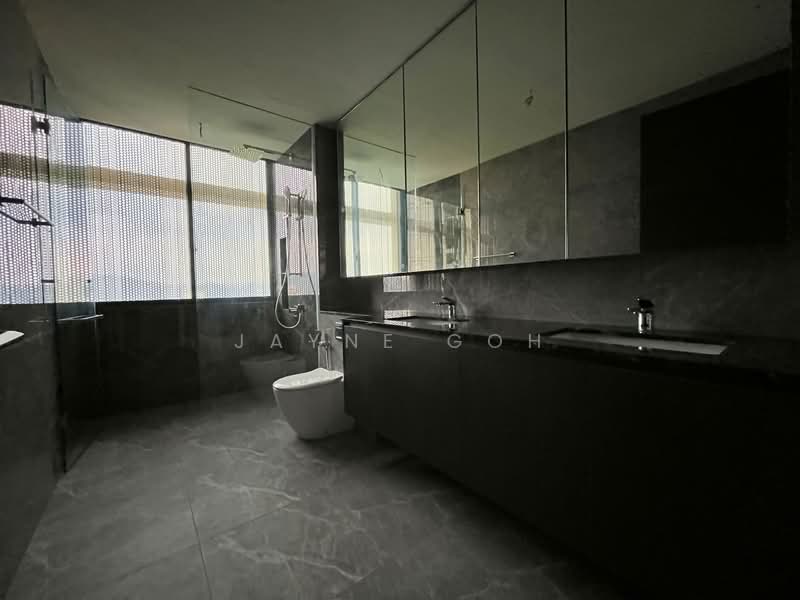 Service Residence for Sale at Park Regent @Desa Park City - Jayne Goh - Bathroom - PropertyGuru.com.my