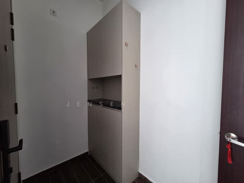 Condominium for Rent at Bay Laurel @ Country Garden Danga Bay - Jensen Goh - Entrance - PropertyGuru.com.my