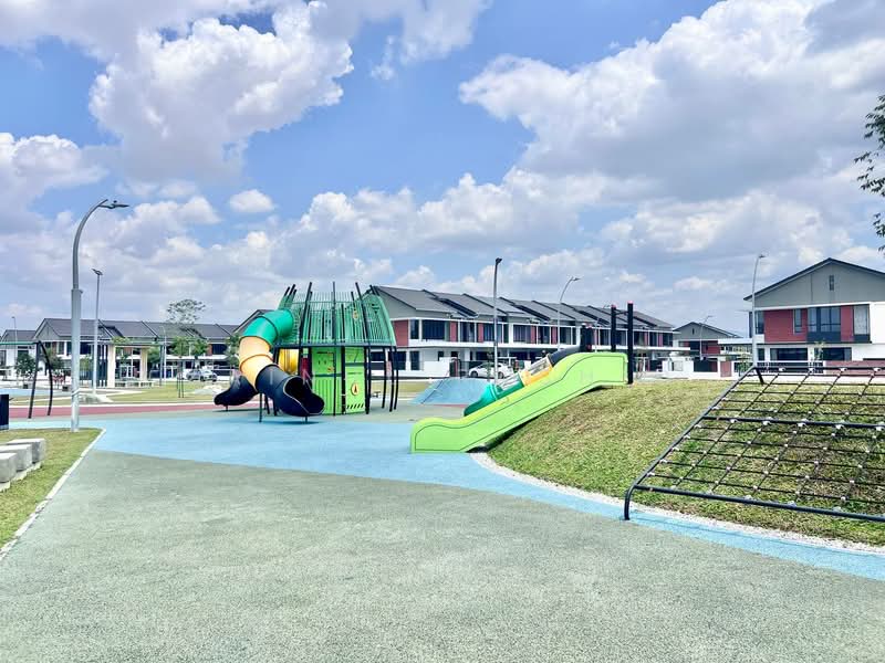 Rumah Teres 2 Tingkat untuk Dijual di Elmina (Shah Alam) - Zainul Rashid - PropertyGuru.com.my