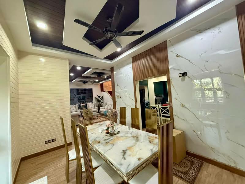 Semi-Detached House for Sale in Seksyen 1 Bandar Baru Bangi (Bandar Baru Bangi) - Effendy Shohaili - Dining Room - PropertyGuru.com.my
