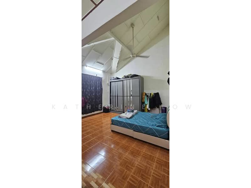 Rumah Teres 2 Tingkat untuk Dijual di Taman Skudai Baru (Skudai) - Katherine Low - Bedroom - PropertyGuru.com.my