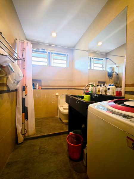 Semi-Detached House for Sale in Kampung Baru (Bukit Mertajam) - Michelle Chia - Bathroom - PropertyGuru.com.my