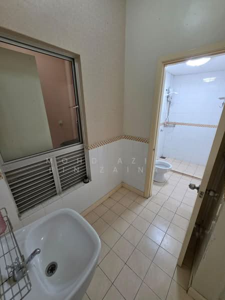 Kondominium untuk Disewa di Seri Maya Condominium - Mohd Azizy bin Zainal - Bathroom - PropertyGuru.com.my