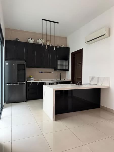 Rumah Teres untuk Disewa di Iskandar Puteri (Nusajaya) (Johor) - Jessica Boey - Kitchen - PropertyGuru.com.my