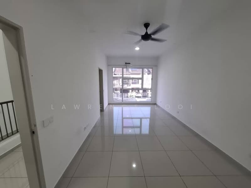 2-storey Terraced House for Rent in Kota Kemuning (Shah Alam) - Lawrence Looi - Living Room - PropertyGuru.com.my