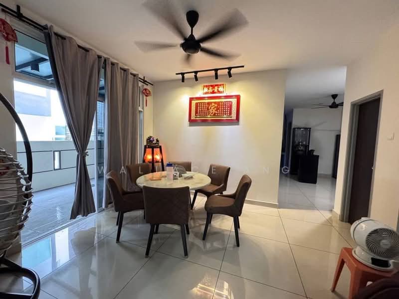 Rumah Kluster untuk Dijual di Taman Bestari Indah (Ulu Tiram) - Wallace Ang - Dining Room - PropertyGuru.com.my