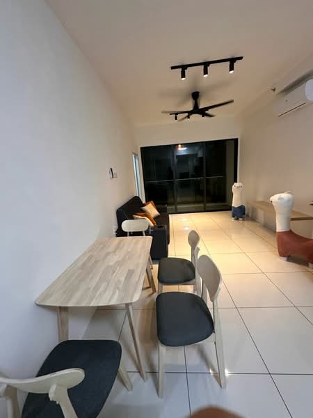 Service Residence for Rent at The Glenz @ Glenmarie - Jeff Ng - Living Room - PropertyGuru.com.my